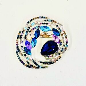Silver Tone 2” Round Brooch or Pendant W/ Blue Purple Pink Glass Rhinestones